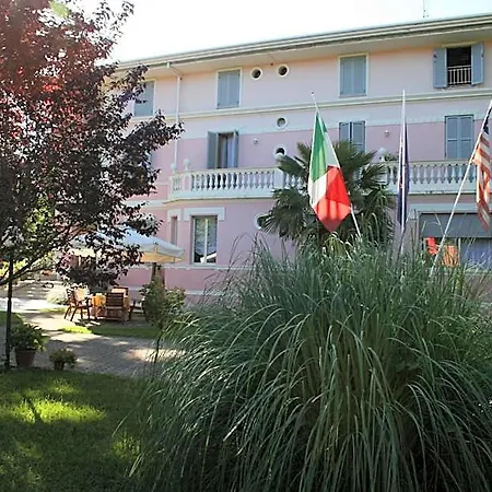 Gioia Garden Hotell