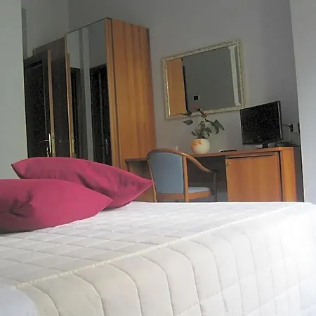 Hotell Gioia Garden