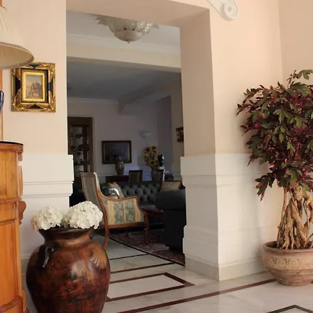 Gioia Garden Hotel 4*